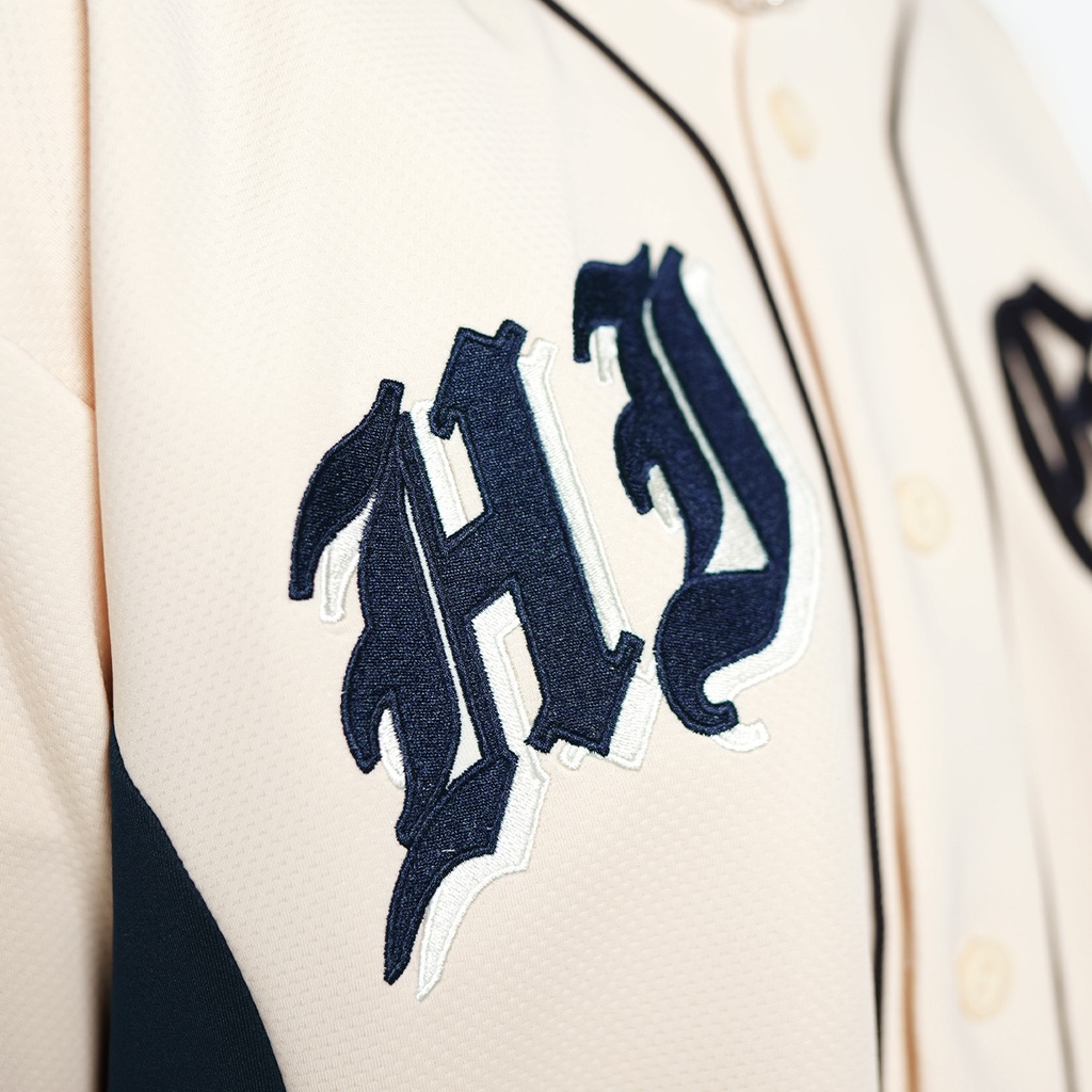 High Cultured Old English Trim Baseball Shirt - 91