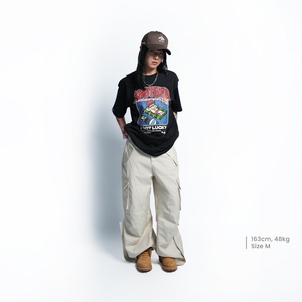 11907102-MODEL-03.webp